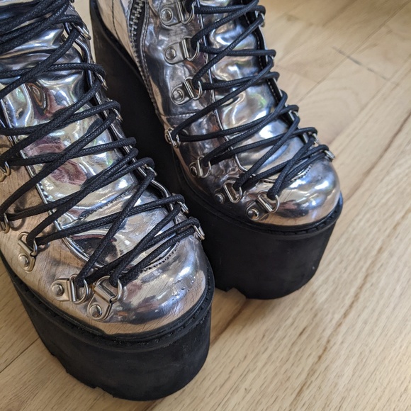 Metallic Current Mood Guardian Boots - Picture 8 of 13